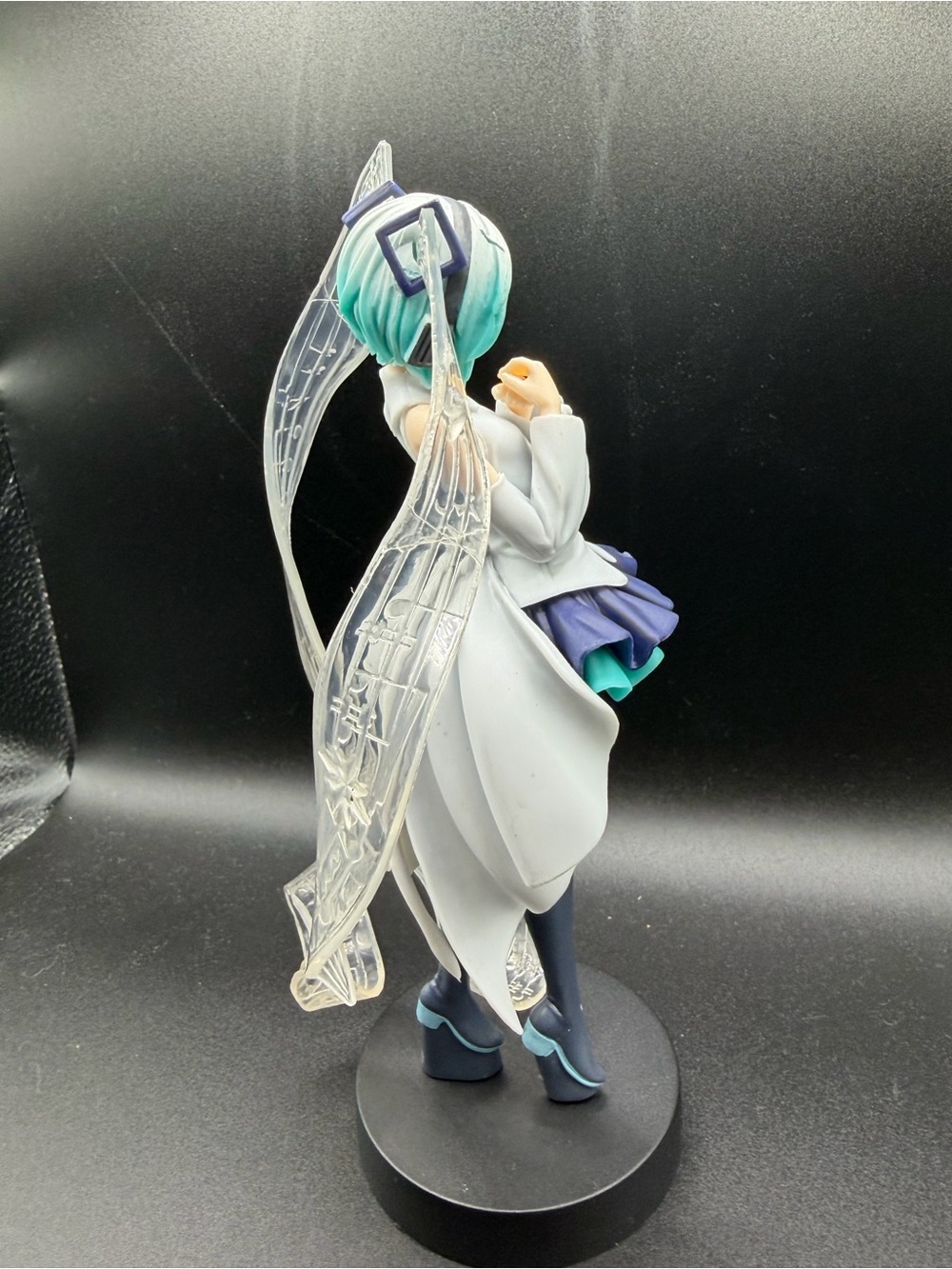 miku figurine - Picture 7 of 9